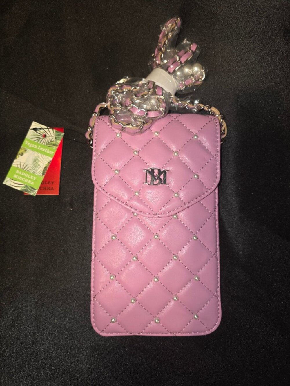 Badgley Mischka Quilted Vegan Leather Phone Crossbody Bag Pink Removable Chain S